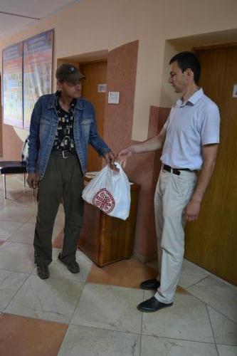 Ukrajina zbierka potravín Caritas Uzhorod (33)